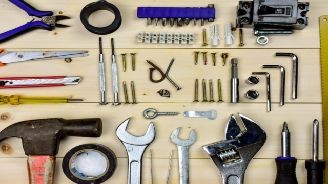 Cara Memulai Bisnis Pertukangan